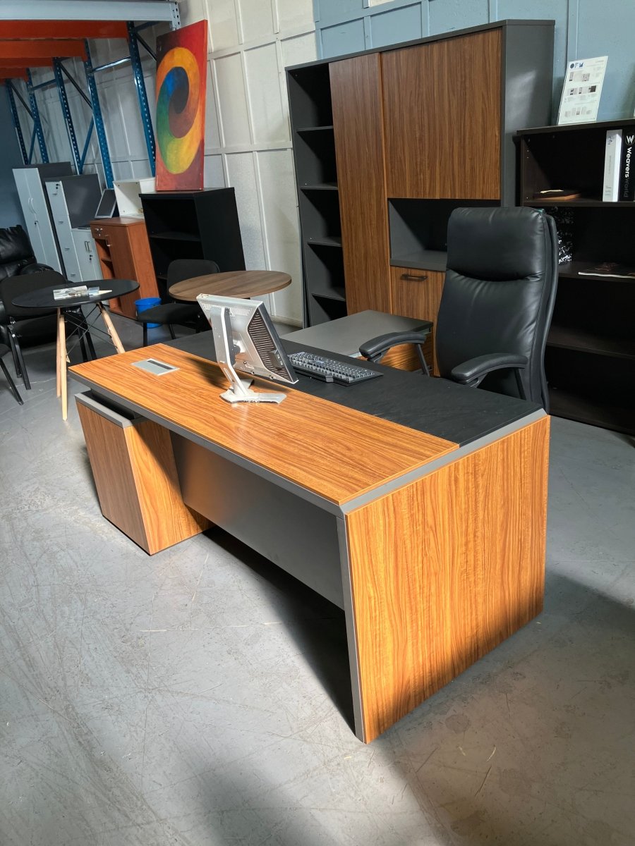 Executive Desk/credenza 1800x1800 ebony - Office Furniture Warehouse ZA